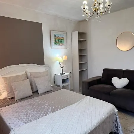 Le Beausejour 3* Carcassonne